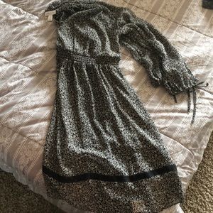 Sheer flower Motherhood Maternity dress.